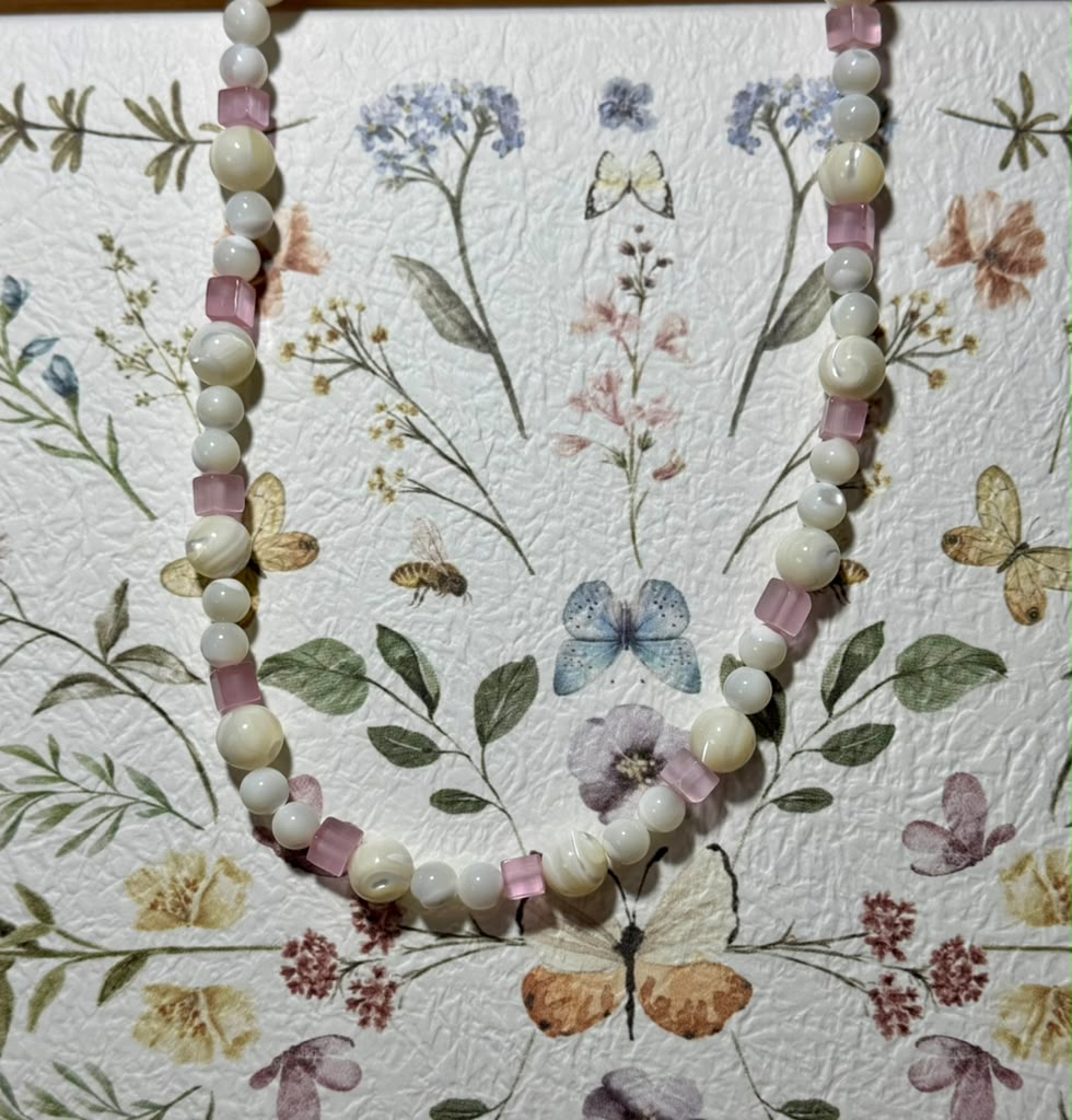 Blush Pearl Necklace